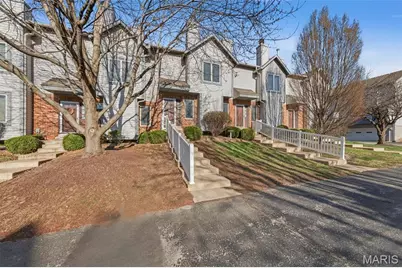 4007 Sherman Park Drive #16G, Saint Charles, MO 63303 - Photo 3