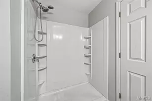 4007 Sherman Park Dr, Saint Charles, MO 63303 - Photo 23