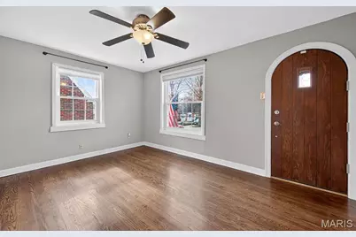 331 Geneva Drive, Saint Louis, MO 63125 - Photo 11