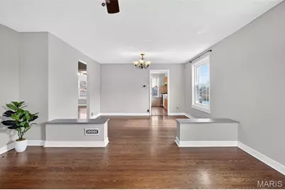 331 Geneva Drive, Saint Louis, MO 63125 - Photo 13