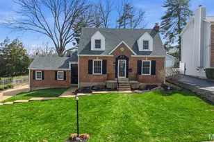 1006 Briarton Dr, Saint Louis, MO 63126 - Photo 1