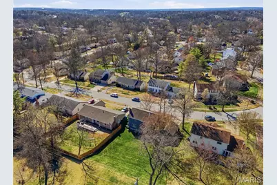 277 Oak Path Drive, Ballwin, MO 63011 - Photo 59