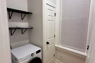 2422 McNair Ave, Saint Louis, MO 63104 - Photo 9