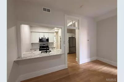 2422 McNair Avenue, Saint Louis, MO 63104 - Photo 3