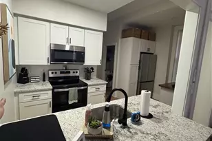 2422 McNair Ave, Saint Louis, MO 63104 - Photo 3