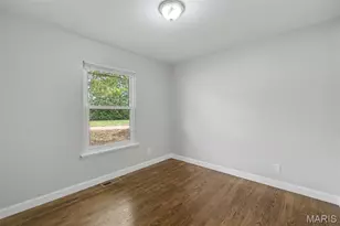 596 Haventree Dr, Hazelwood, MO 63042 - Photo 7