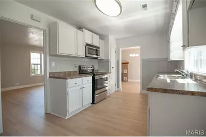 956 Ivadene Drive, Poplar Bluff, MO 63901 - Photo 9