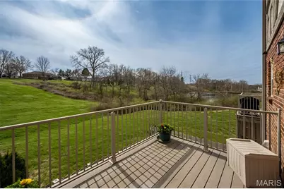 1467 Willow Brook Cove, Saint Louis, MO 63146 - Photo 39