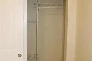 419 S Florissant Rd, Ferguson, MO 63135 - Photo 7