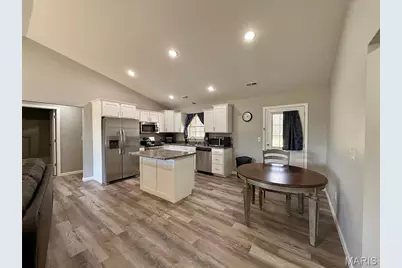 329 Apple Park Way, Poplar Bluff, MO 63901 - Photo 13