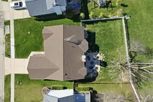 211 Cheval Square Dr, Chesterfield, MO 63005 - Photo 53