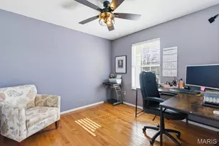 211 Cheval Square Dr, Chesterfield, MO 63005 - Photo 25