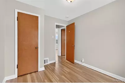 10505 Ewell Drive, Saint Louis, MO 63137 - Photo 23