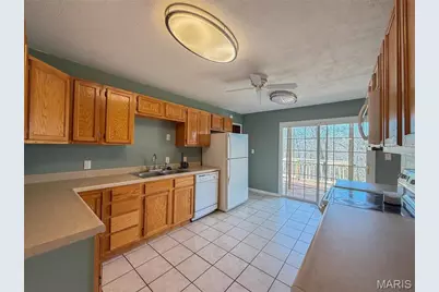 54 Fairview Drive, Hillsboro, MO 63050 - Photo 5