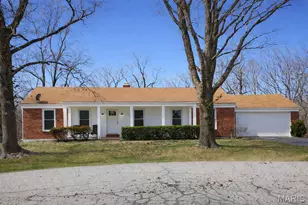 54 Fairview Dr, Hillsboro, MO 63050 - Photo 1