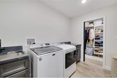 9784 Ridgecrest Drive, Hillsboro, MO 63050 - Photo 45