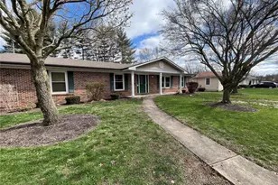 806 Camp St, Washington, MO 63090 - Photo 1