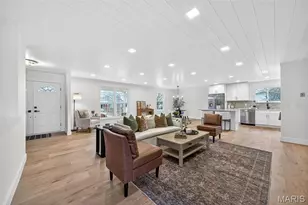 2 Wells Fargo Ct, Saint Peters, MO 63376 - Photo 3