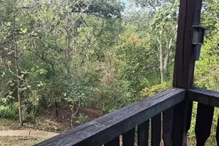 5569 Baronridge Dr, Unincorporated, MO 63129 - Photo 7