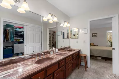 7356 Whitehall Colonial Lane, Saint Louis, MO 63119 - Photo 13