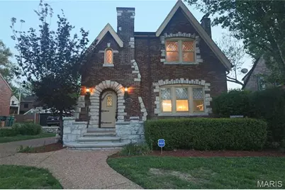 7326 Country Club Drive, Saint Louis, MO 63121 - Photo 15