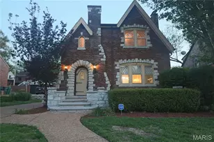 7326 Country Club Dr, Saint Louis, MO 63121 - Photo 15