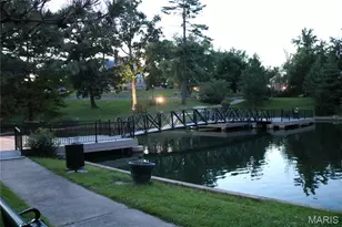 7326 Country Club Dr, Saint Louis, MO 63121 - Photo 7