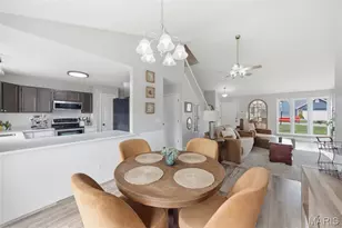 302 Birmingham Dr, O'Fallon, MO 63366 - Photo 5