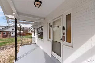 810 Webster Ct, Rock Hill, MO 63119 - Photo 3
