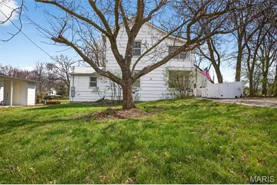 306 Wall Street, Wentzville, MO 63385 - Photo 3