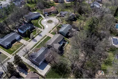 1041 Terracewood Circle, Ballwin, MO 63011 - Photo 29