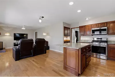 1041 Terracewood Circle, Ballwin, MO 63011 - Photo 9