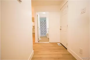 5444 Janet Ave, Jennings, MO 63136 - Photo 9