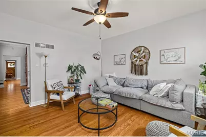 5252 Botanical Avenue, Saint Louis, MO 63110 - Photo 3