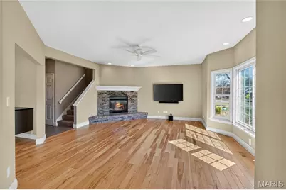 1221 Ruth Drive, Kirkwood, MO 63122 - Photo 7