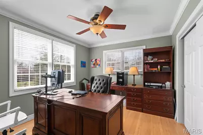 12301 Matthews Lane, Saint Louis, MO 63127 - Photo 7