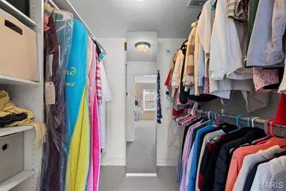 12301 Matthews Lane, Saint Louis, MO 63127 - Photo 37