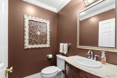 12301 Matthews Lane, Saint Louis, MO 63127 - Photo 23