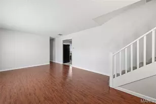 207 Scenic Dr, Elsberry, MO 63343 - Photo 9