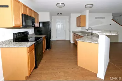 172 Weatherby Landing Drive, O'Fallon, MO 63366 - Photo 7