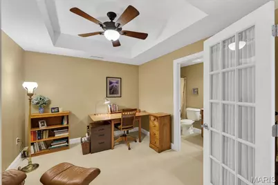 540 N and South Road #103, University City, MO 63130 - Photo 15