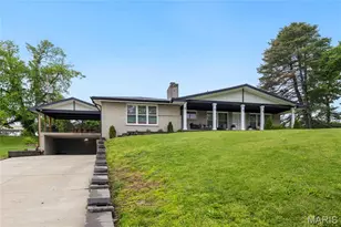 9443 Oakwood Manor Ln, Sunset Hills, MO 63126 - Photo 35