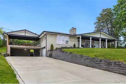 9443 Oakwood Manor Lane, Sunset Hills, MO 63126 - Photo 37