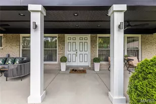 9443 Oakwood Manor Ln, Sunset Hills, MO 63126 - Photo 5