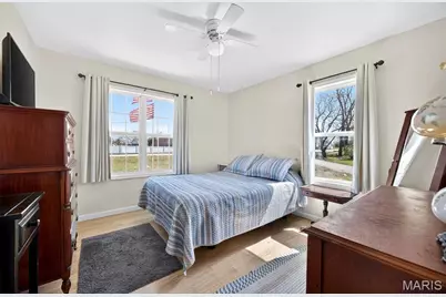 839 Caulks Hill Road, Saint Charles, MO 63304 - Photo 15
