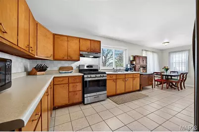 839 Caulks Hill Road, Saint Charles, MO 63304 - Photo 7