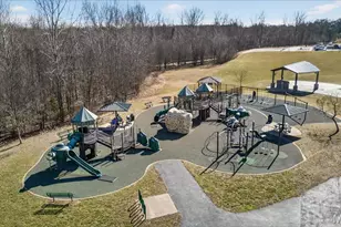 703 Tinsley Ct, Saint Charles, MO 63304 - Photo 37