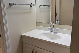 1126 Rue La Chelle Walk, Creve Coeur, MO 63141 - Photo 15