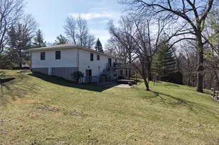 62724 Brown Estates, Hannibal, MO 63401 - Photo 3