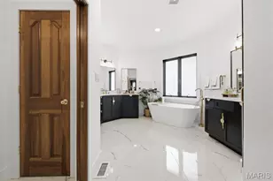 747 River Hills Dr, Fenton, MO 63026 - Photo 57